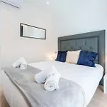 Stylish 3Bd With Rooftop Jacuzzi - Las Artes