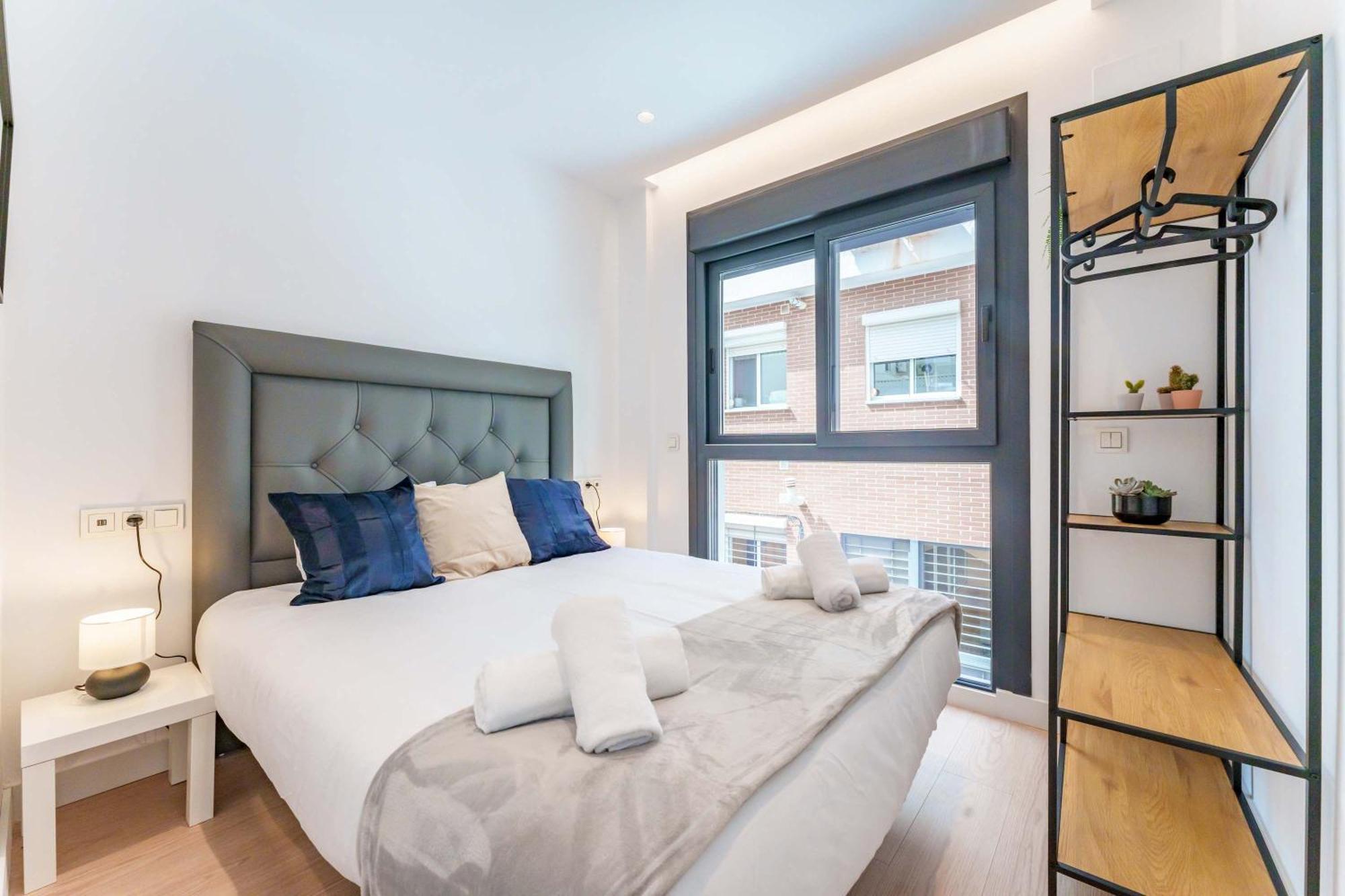 Stylish 3bd With Rooftop Jacuzzi - Artes Holiday home Malaga