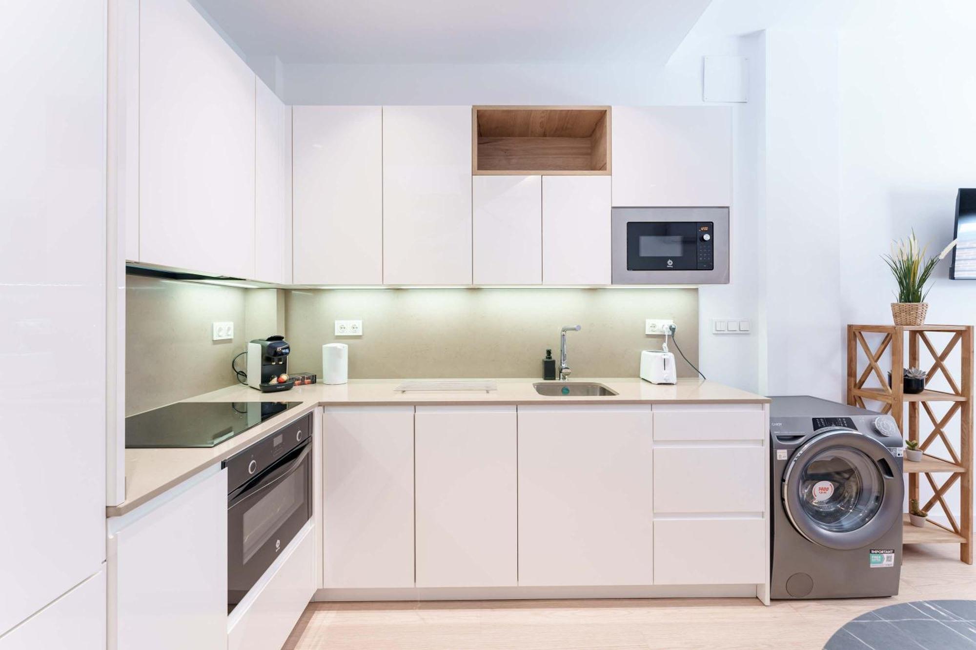 Stylish 3bd With Rooftop Jacuzzi - Artes *