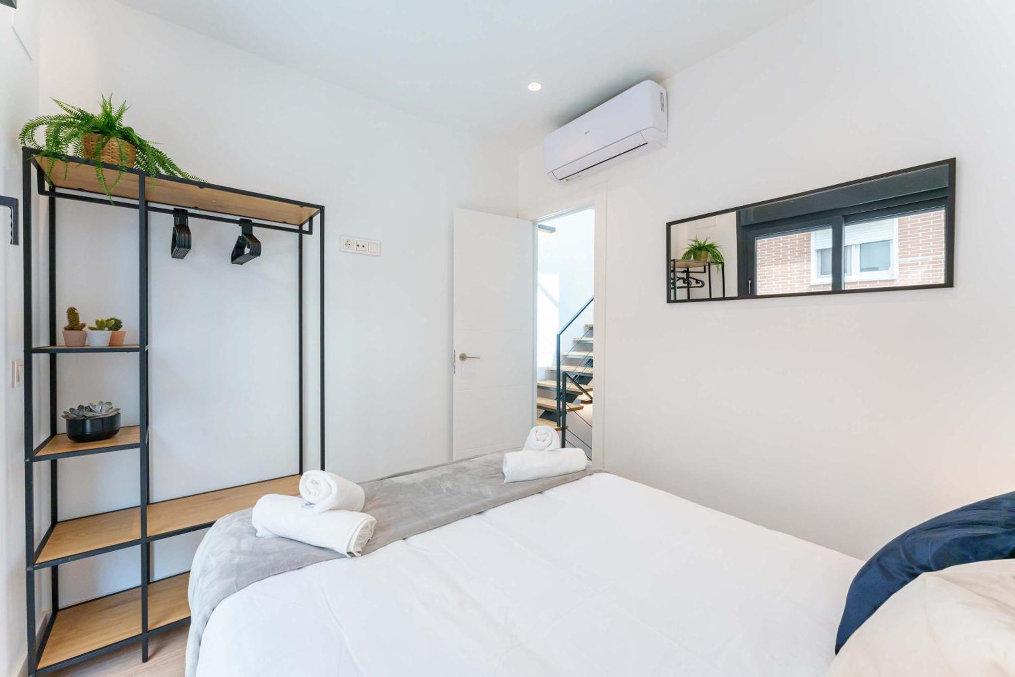 Stylish 3bd With Rooftop Jacuzzi - Artes *