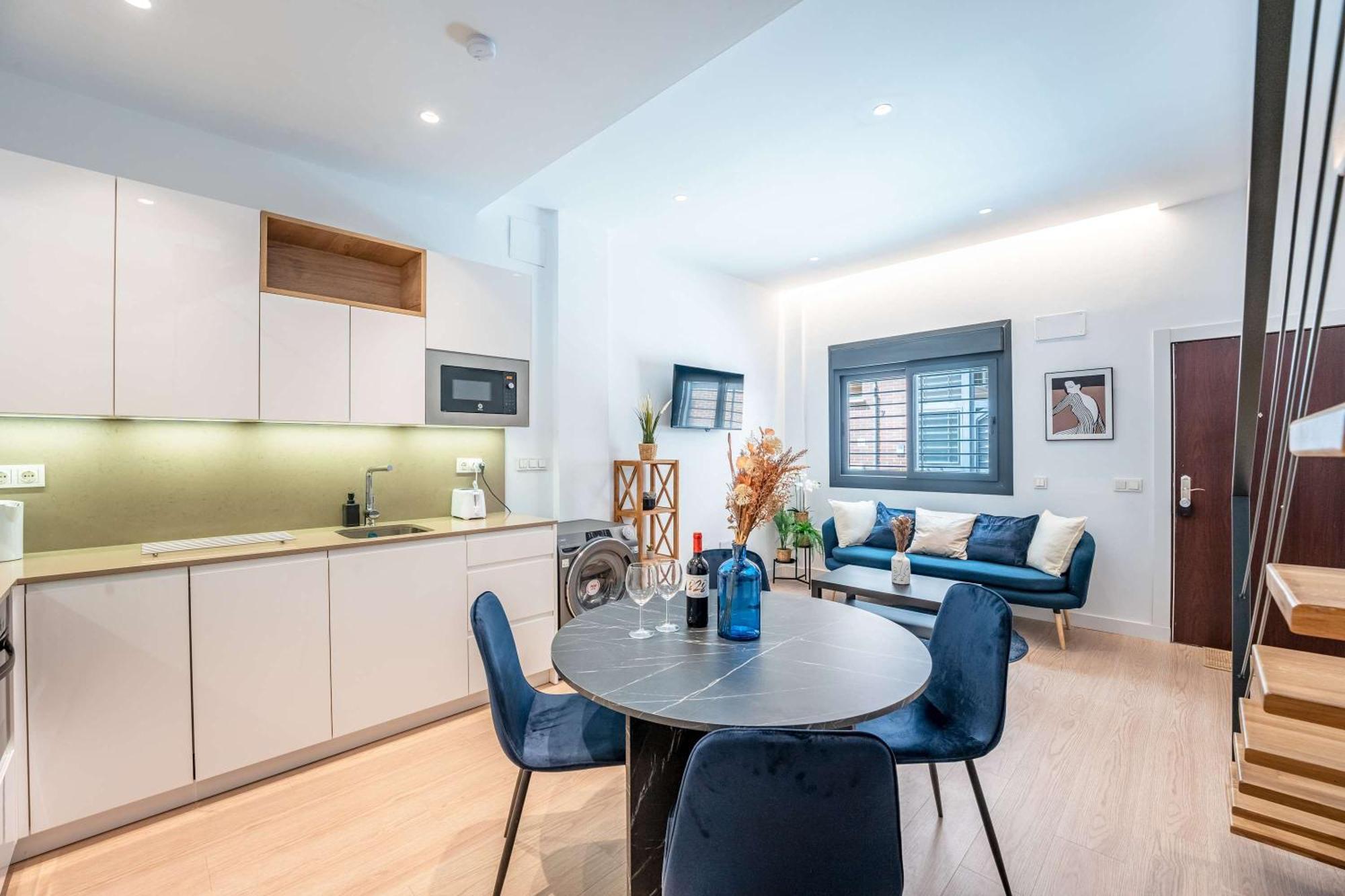 Stylish 3bd With Rooftop Jacuzzi - Artes Malaga
